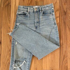 stradivarius jeans - distressed mom slim fit - size 8